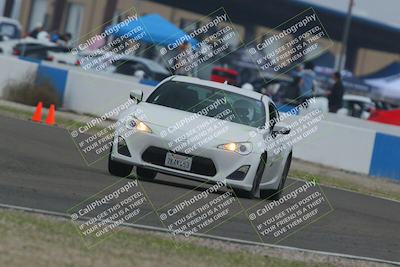 media/Dec-19-2025-Lucky Dog Racing (Fri) [[3b7b1b5fc8]]/Intermediate Low/Session 2 Turn 1/